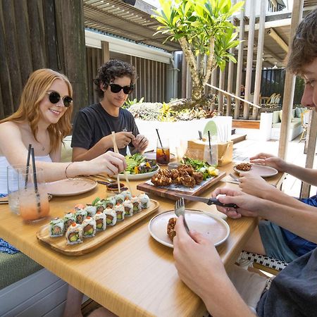 Castaways Resort & Spa On Mission Beach Esterno foto