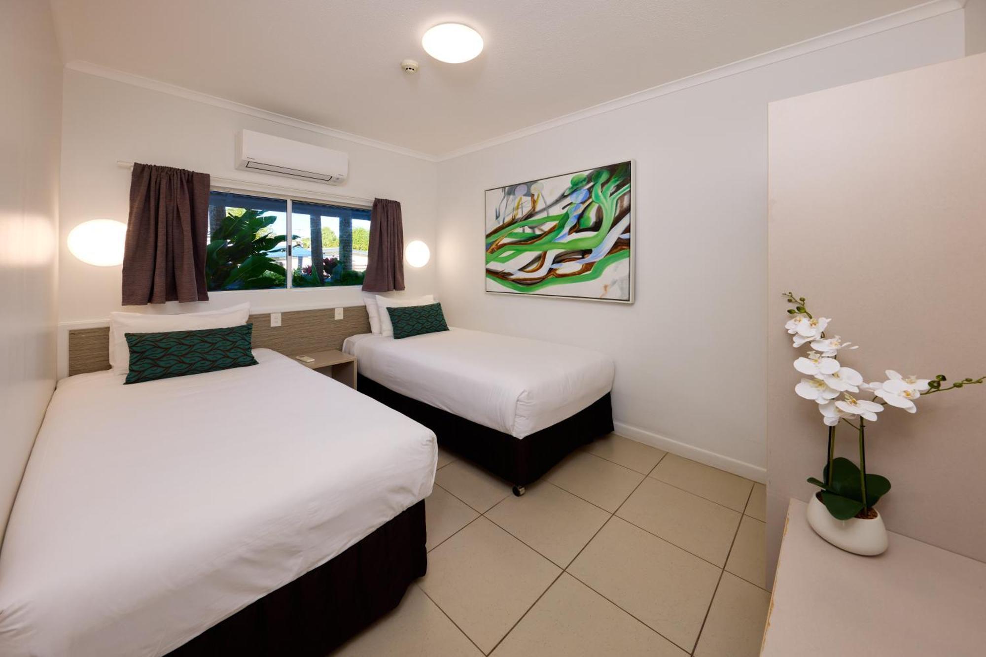Castaways Resort & Spa On Mission Beach Esterno foto